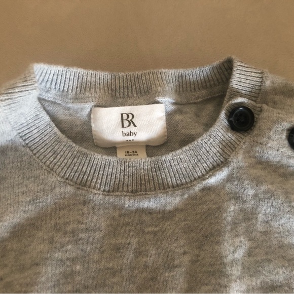 Banana Republic Baby, Gray Cotton Giraffe Sweater. Size 18-24 - Picture 3 of 5